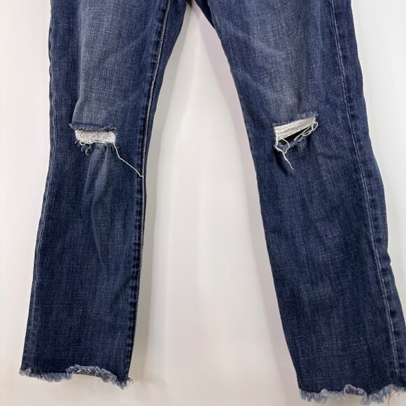Cabi #5495 Cropped High Straight Distressed Jeans Size 4 - Picture 2 of 7